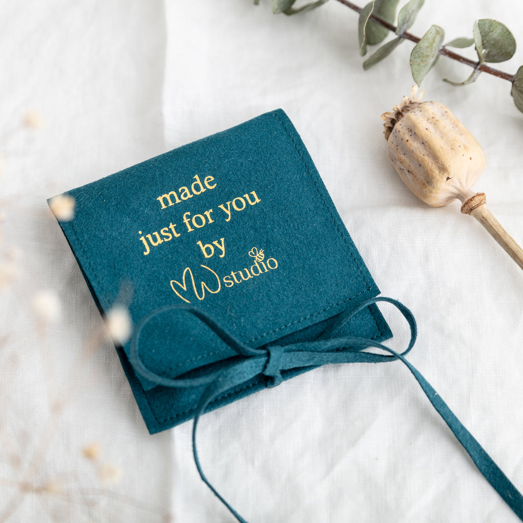 MW Studio made just for you material pouch